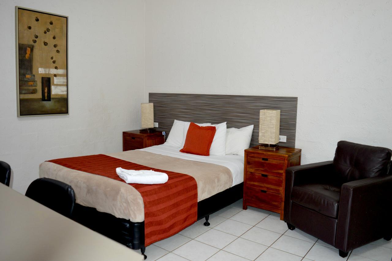 Mid City Motor Inn Gladstone Zewnętrze zdjęcie