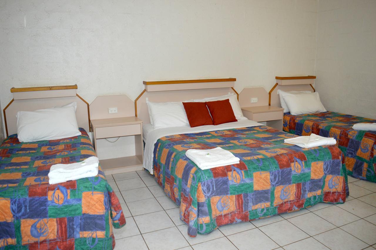 Mid City Motor Inn Gladstone Zewnętrze zdjęcie